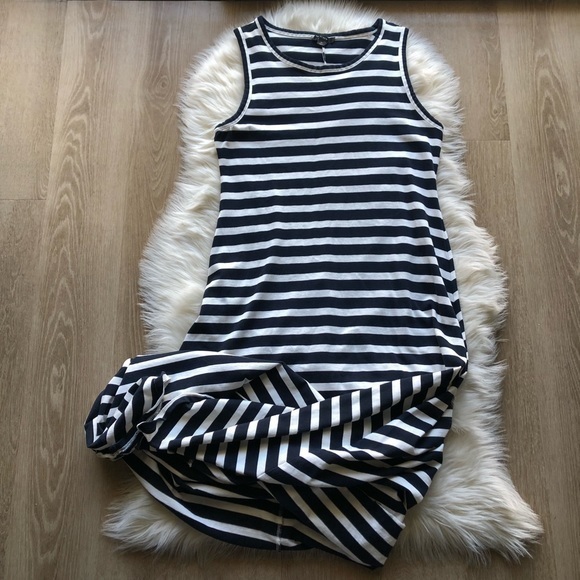 J. Crew • High Low Maxi Dress in Stripe - Picture 2 of 7